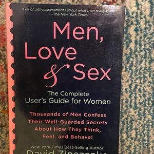3 for $14 📚 Men, Love & Sex Book like new but it’s an old book.